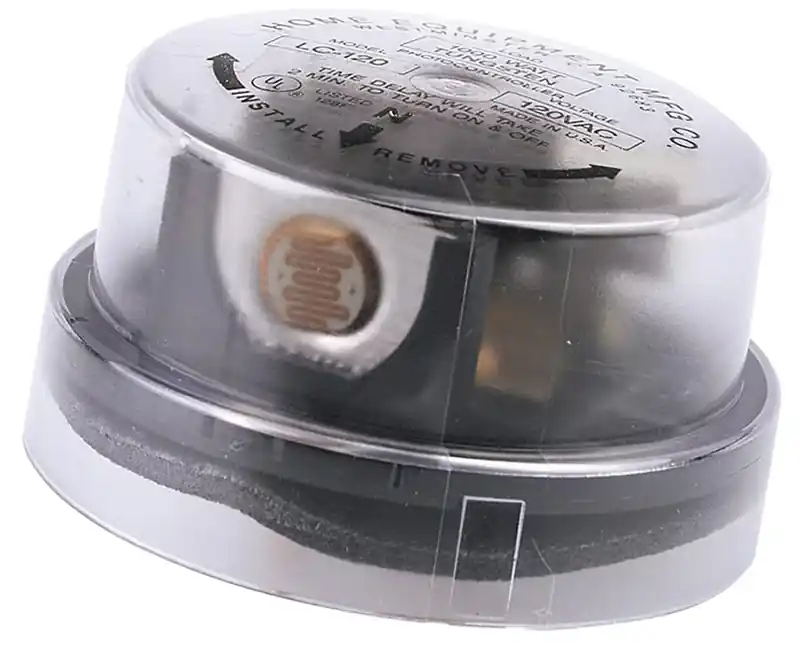 Black Photoelectric Twist Lock Light Control 1 Pk