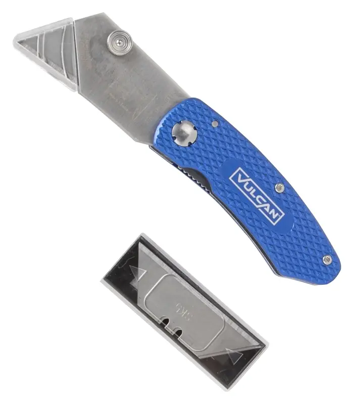 Utility Folding Knife With 5 Blades And Quick Change Mechanism