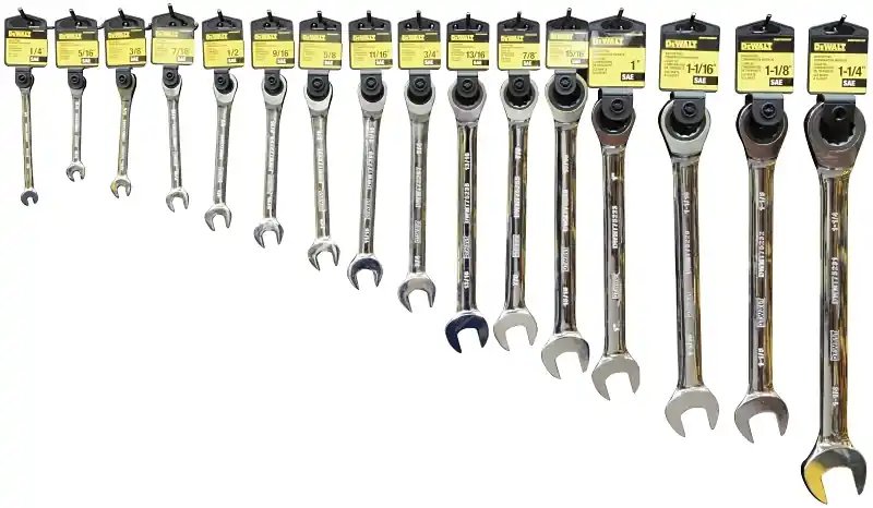68 Piece Ratcheting Wrench Combo Set Dwmt74213 With Multiple Sizes