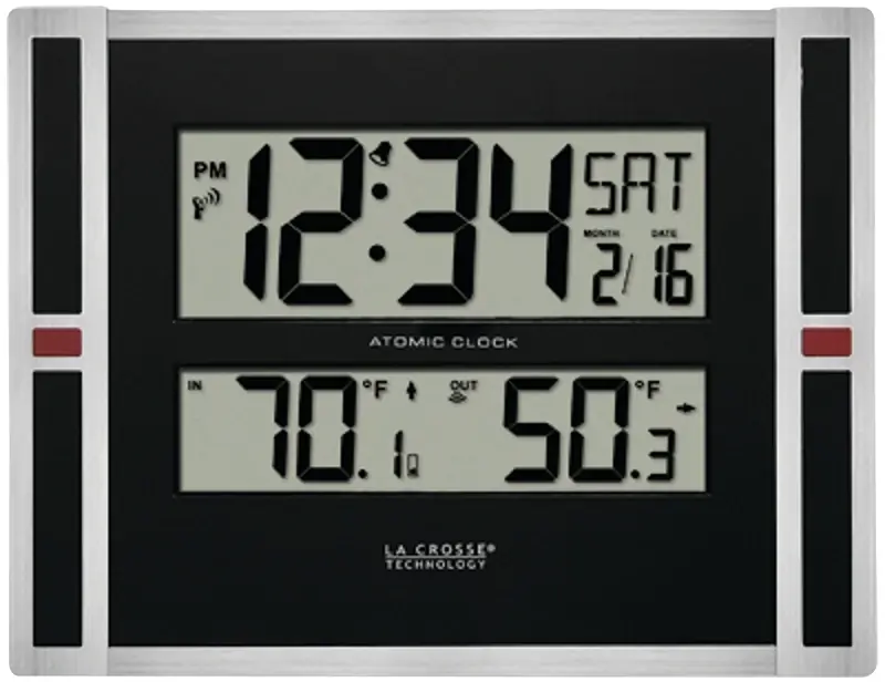 11 In. L X 1.10 In. W Indoor/outdoor Digital Atomic Wall Clock