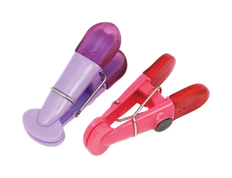 Assorted Colors Plastic Magnetic Clips