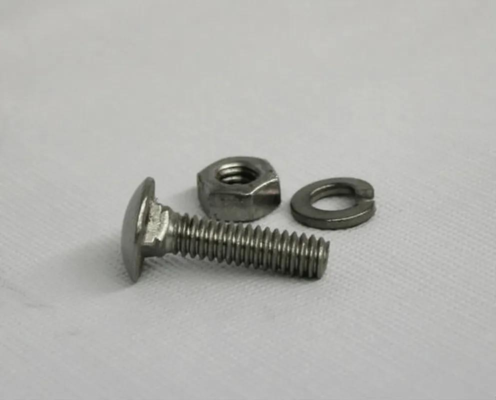3/8-16 X 3-1/2 Stainless Steel Carriage Bolts With Lock Washer And Nut