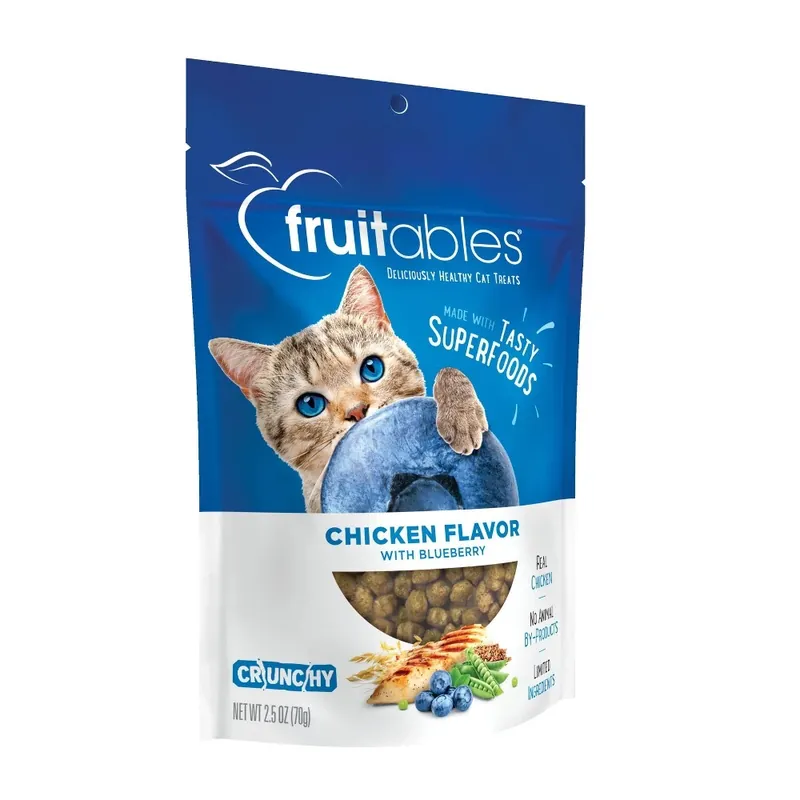 Chicken Flavor With Blueberry Crunchy Cat Treats 2.5 Ounce Bag