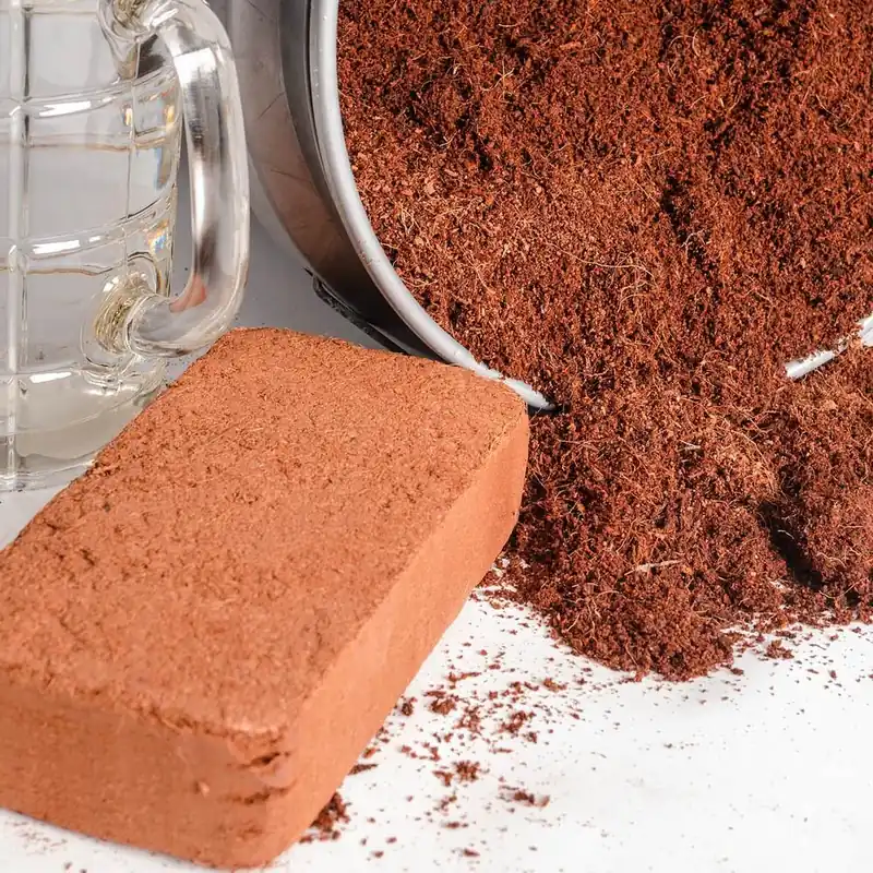 1.40 Lbs. Coir Soil Amendment Brick, Expands To 8 Quarts Of Soil