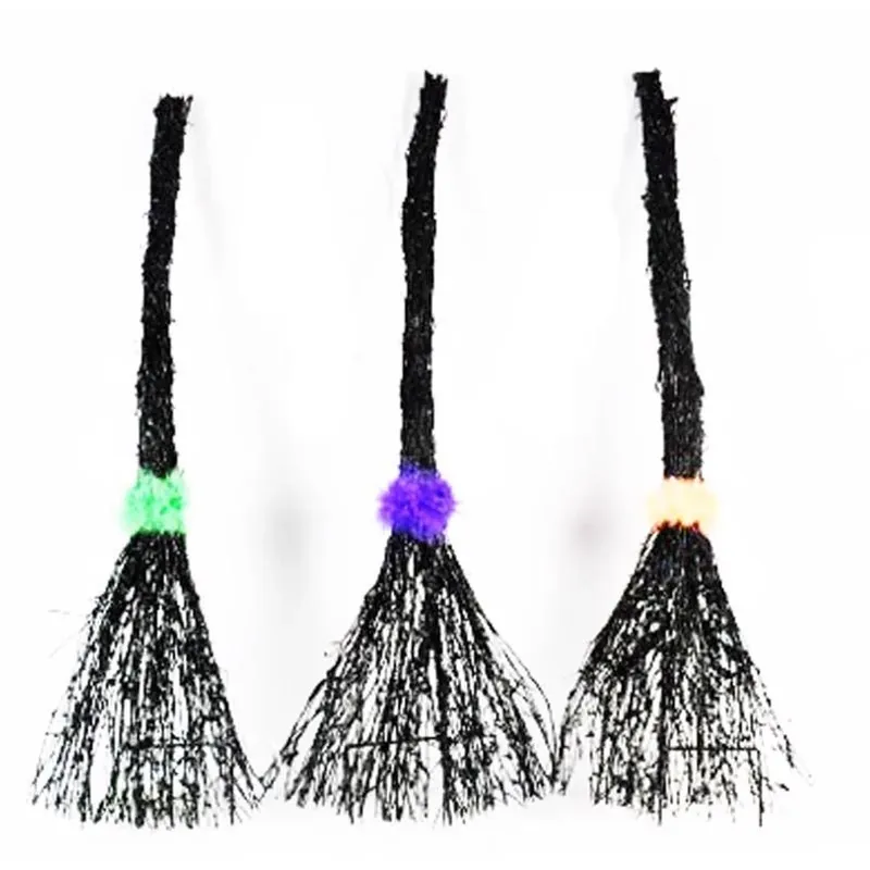 Pre‑lit Rattan Broom Halloween Decoration – Warm White, 45 Lights, 29‑inch