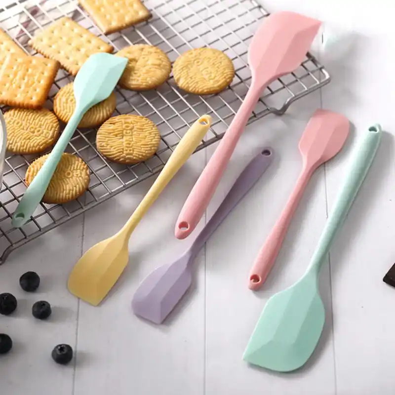 Heatresistant Nonstick Silicone Spatula For Baking Cooking Multicolor