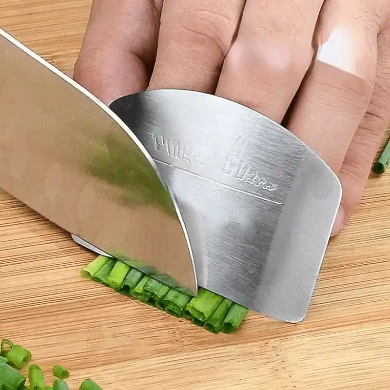 Stainless Steel Finger Guard Safe Slicing Kitchen Protector Tool