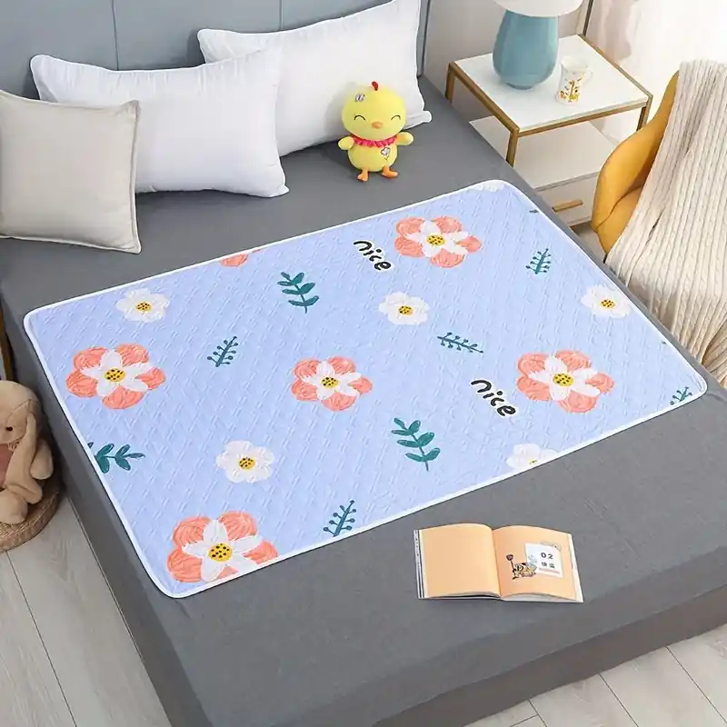 Reusable Incontinence Pad Waterproof Mattress Protector For Elderly Menstrual Care