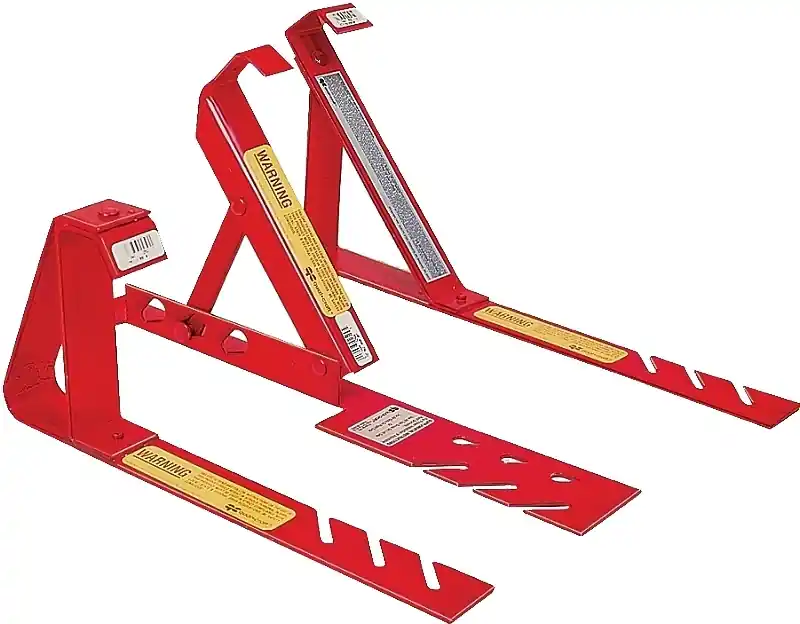 Qual-Craft Steel Red Roof Bracket 1 Pk