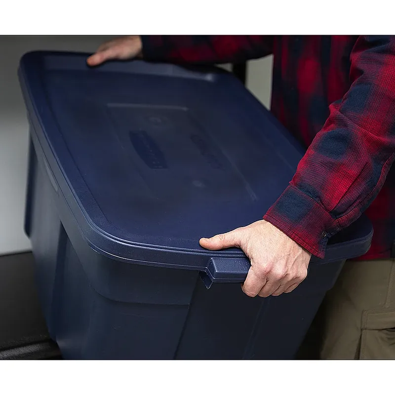 Rubbermaid Roughneck 31 Gal Navy Storage Box 16.7 In. H X 20.4 In. W X 32.3 In. D Stackable