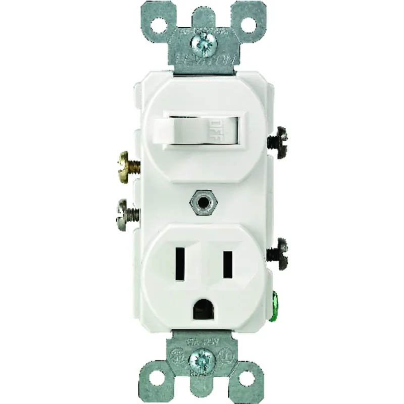 Leviton 15 Amps Single Pole Combination Switch & Receptacle White 1 Pk